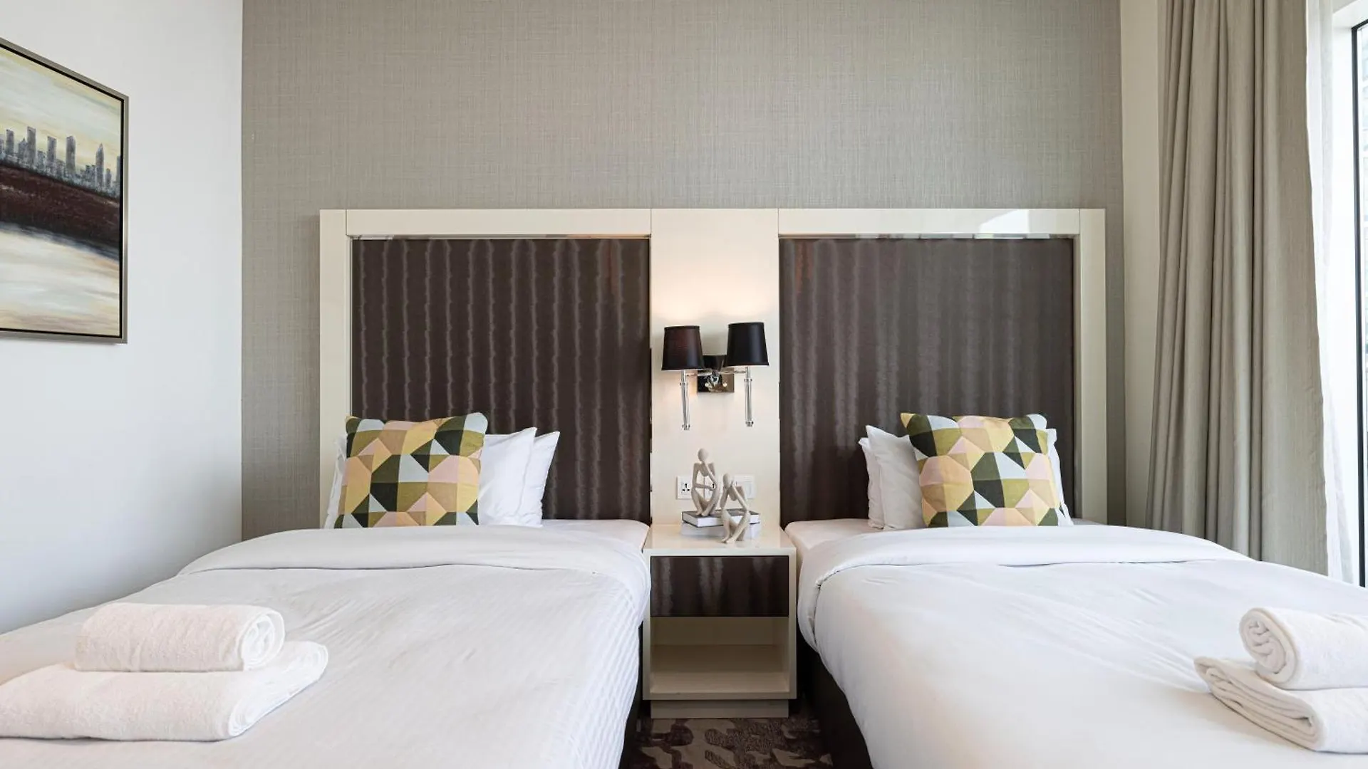 Bay'S Edge, Luxury Canal View 2Br In Business Bay Dubai