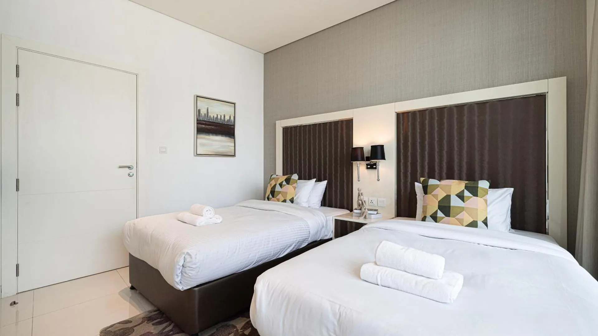 Bay'S Edge, Luxury Canal View 2Br In Business Bay Dubai 0*,  United Arab Emirates