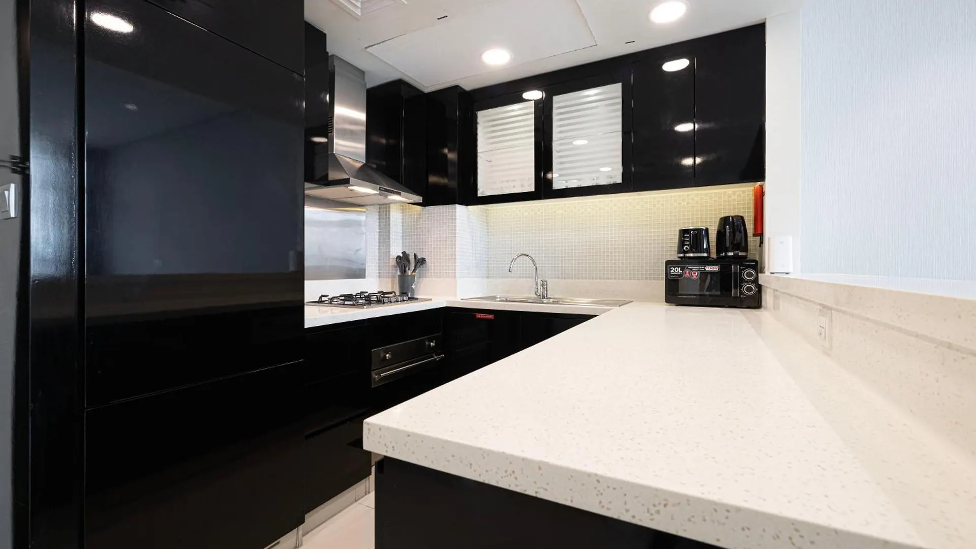 Bay'S Edge, Luxury Canal View 2Br In Business Bay Dubai Apartment