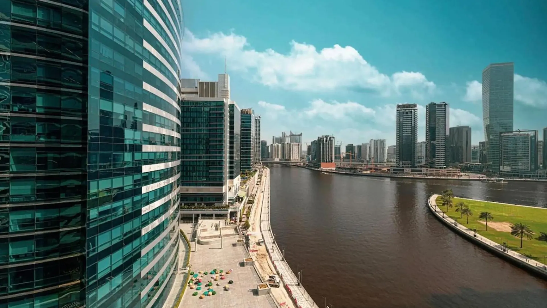 Bay'S Edge, Luxury Canal View 2Br In Business Bay Dubai Apartment