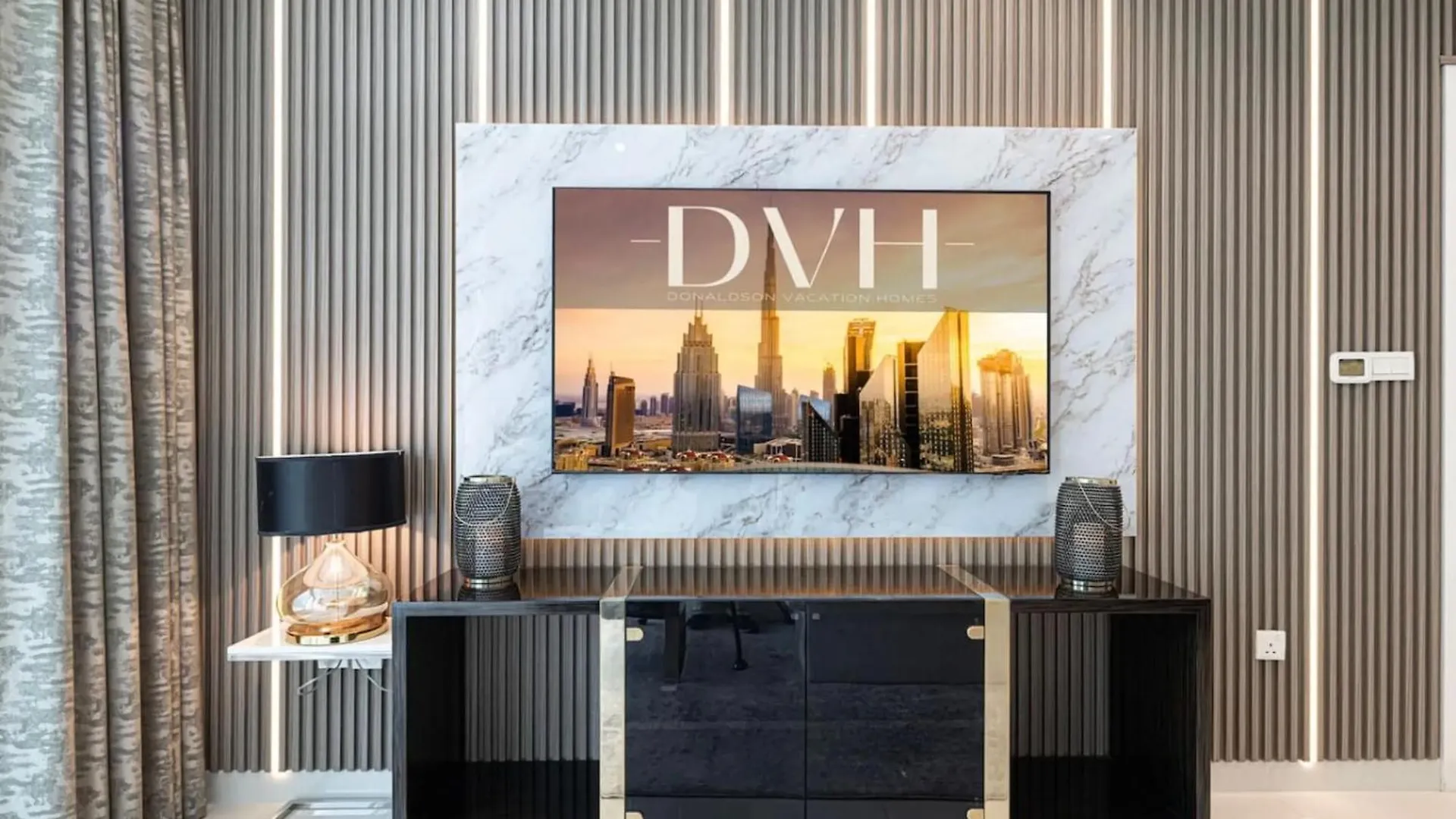 Bay'S Edge, Luxury Canal View 2Br In Business Bay Dubai