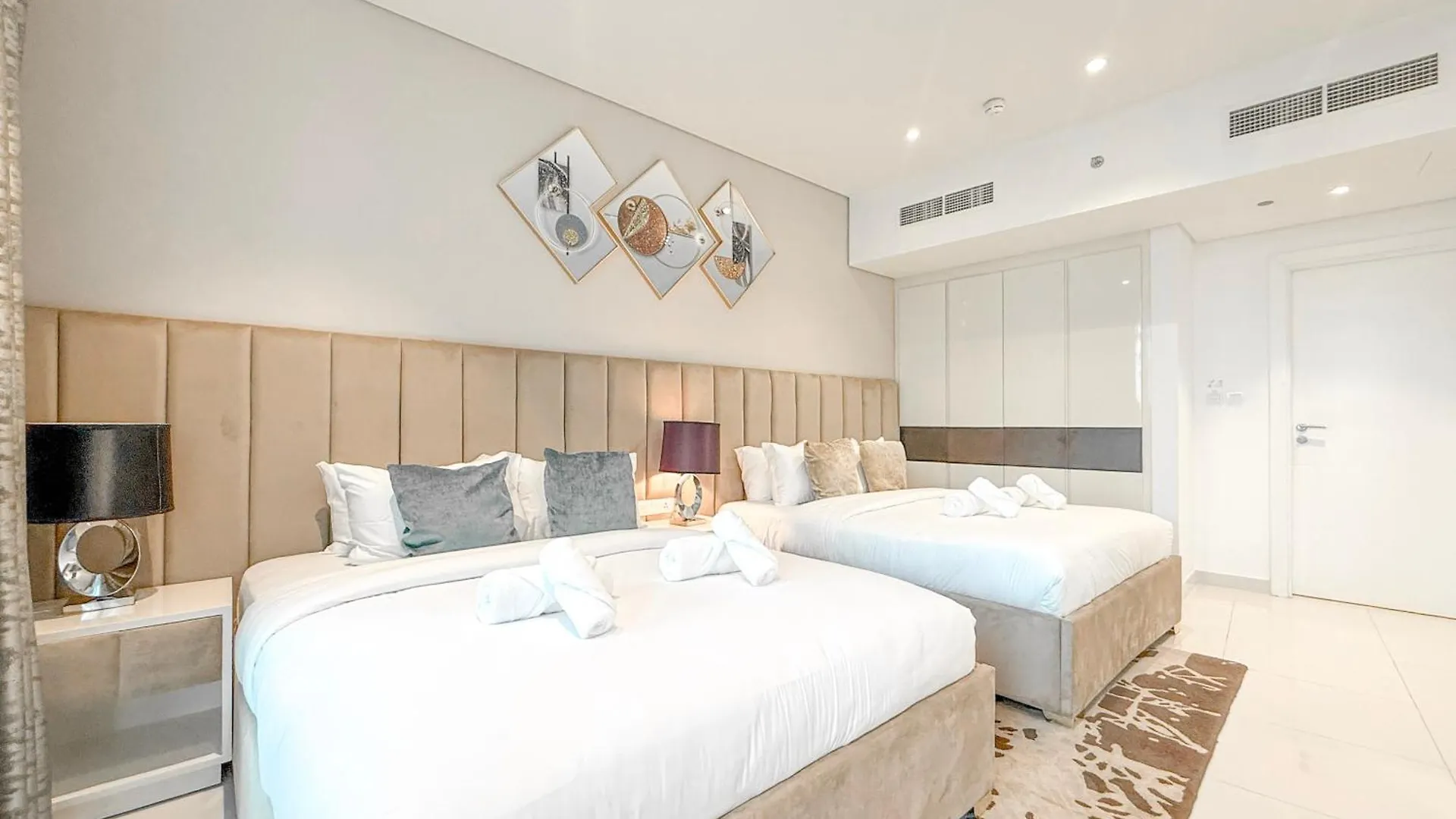 Apartment Bay'S Edge, Luxury Canal View 2Br In Business Bay Dubai United Arab Emirates